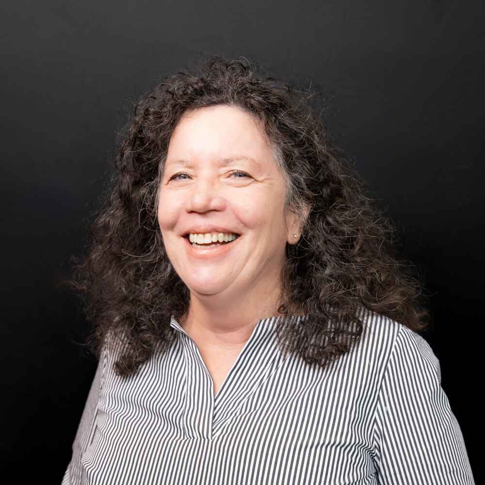 Mary Fowler headshot