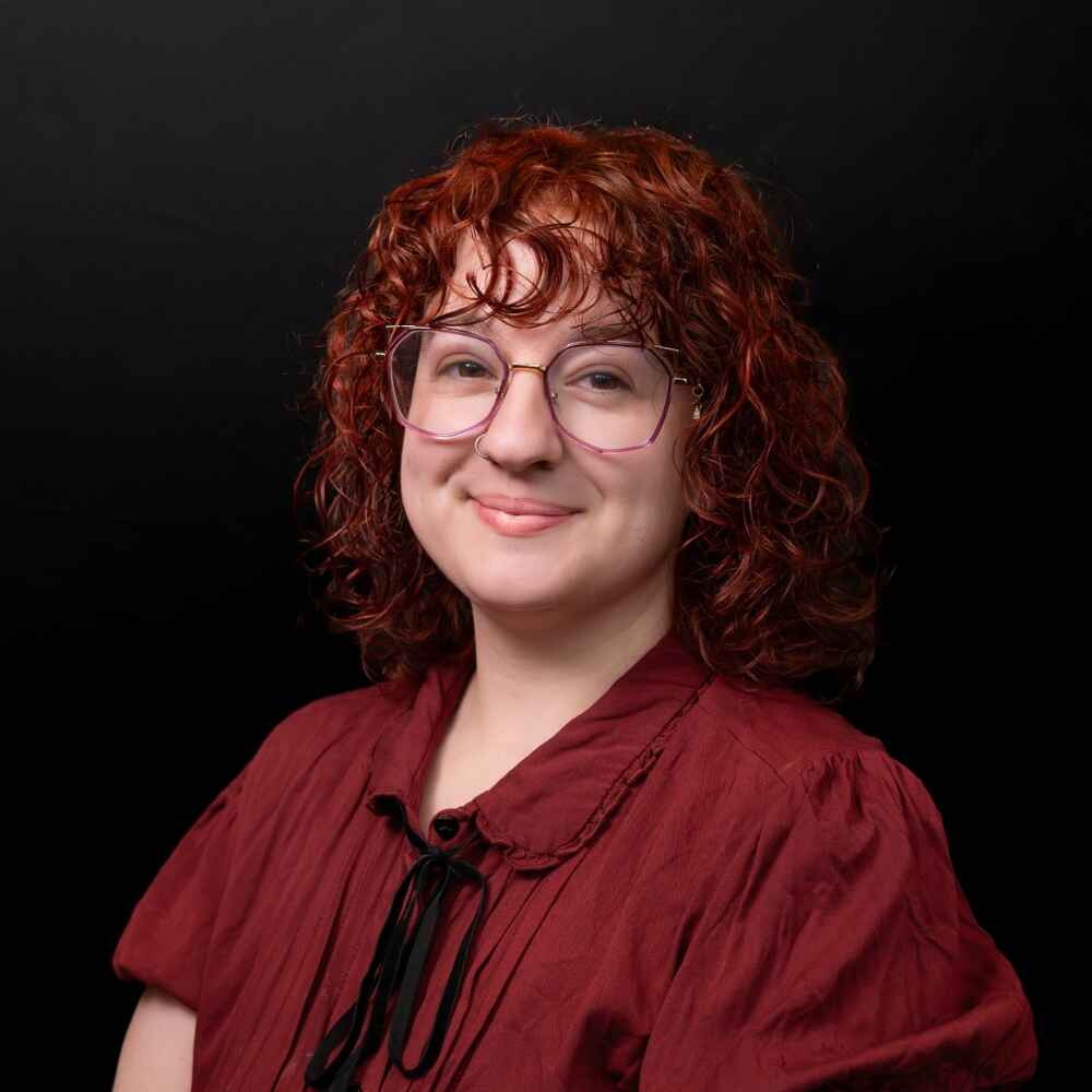 Sadee Schrader headshot